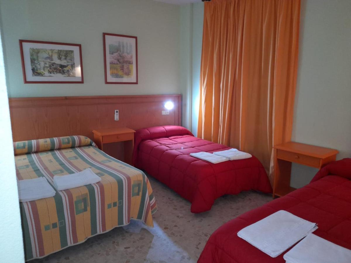 Hostal Carlos III El Ejido Eksteriør bilde